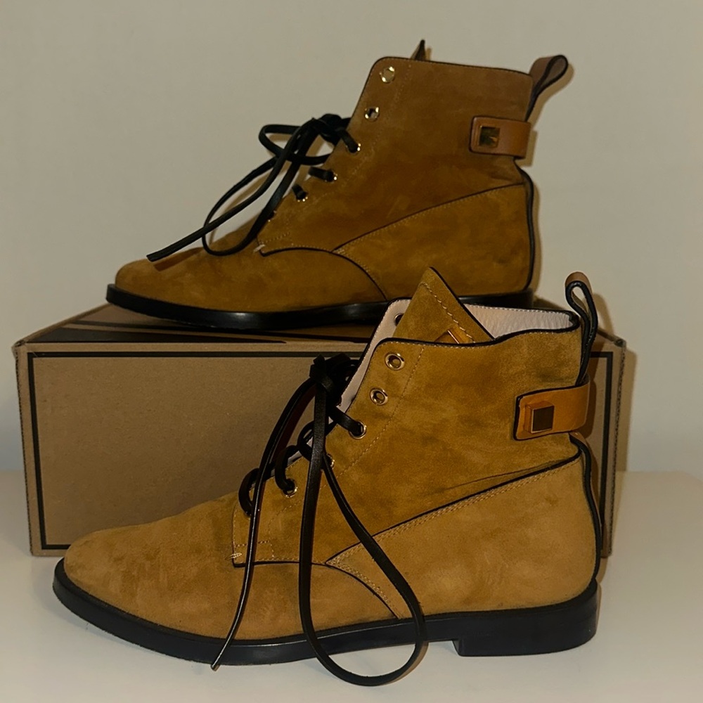 Stuart Weitzman Ryder Leather Trim Combat Boot size 7